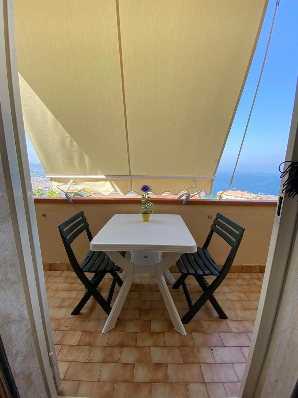 Casa Vacanza Con Vista Mozzafiato Agropoli Exterior photo